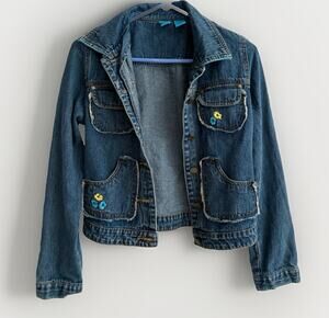 Juniors Denim Jacket Size M Blue Floral Embroidered Cropped 4 Pocket